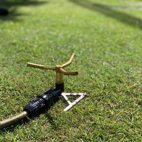 Three Arms Sprinkler BK by Takagi