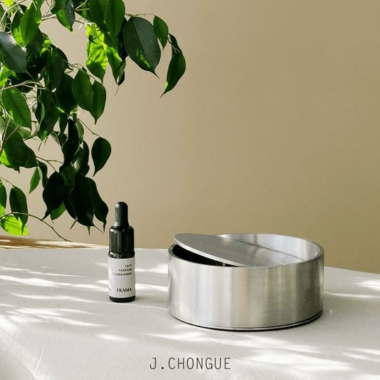 Frama Gift Box : Sphere Oil Diffuser | 1917 Oil by FRAMA - THE PLANT SOCIETY